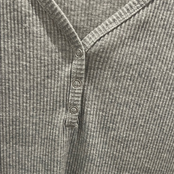 Gray Ribbed Tank Top - Picture 3 of 3